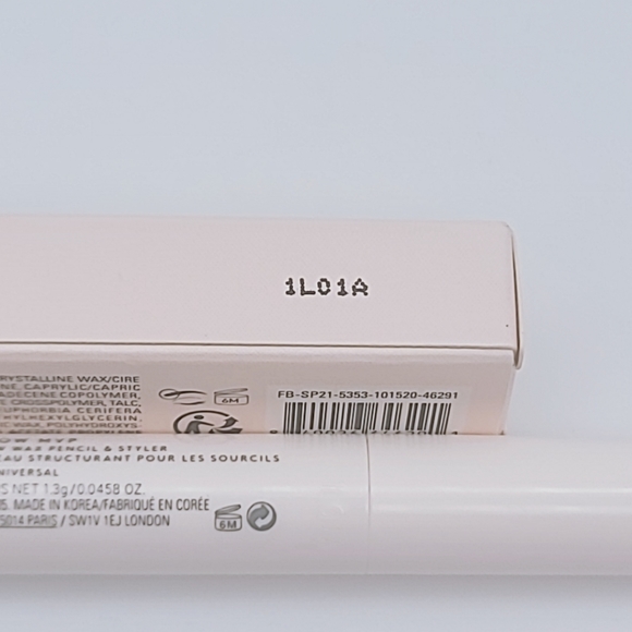 Fenty Beauty Brow MVP Sculpting Brow Wax Pencil & Styler - Picture 4 of 6